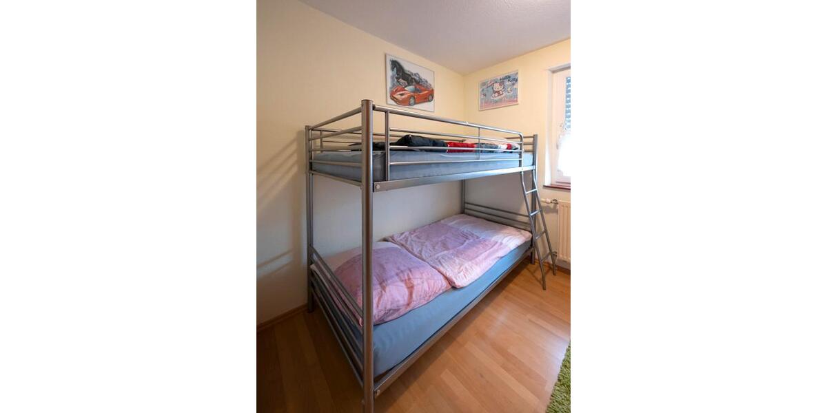 Etagenwohnung Steinwenden - 3 Zimmer, 80 m&sup2;, 1.250&euro; | Angebot:24845446