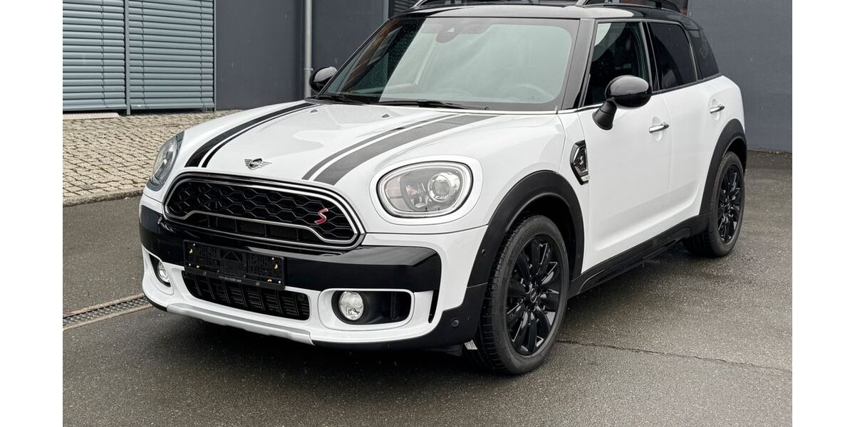 Mini Countryman S (Cooper) 63.048 km 20.950 &euro; Creussen 95473