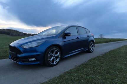 Ford Focus 107.275 km 15.500 &euro; Wenden 57482