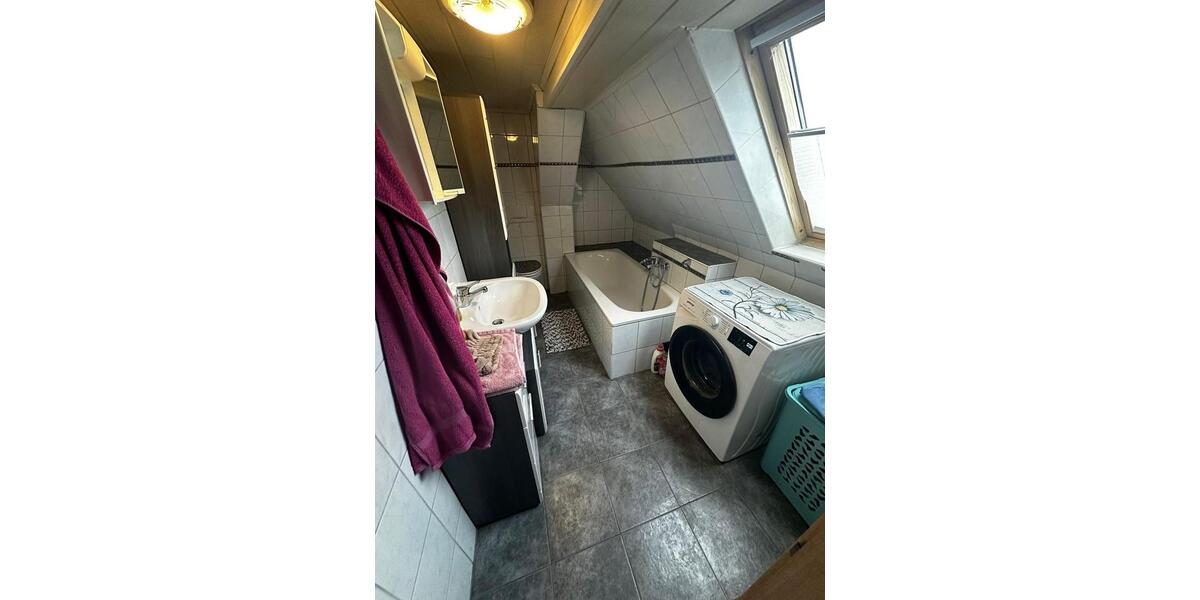 Mehrfamilienhaus, Wohnhaus Freystadt - 3 Zimmer, 64 m&sup2;, 550&euro; | Angebot:26257681