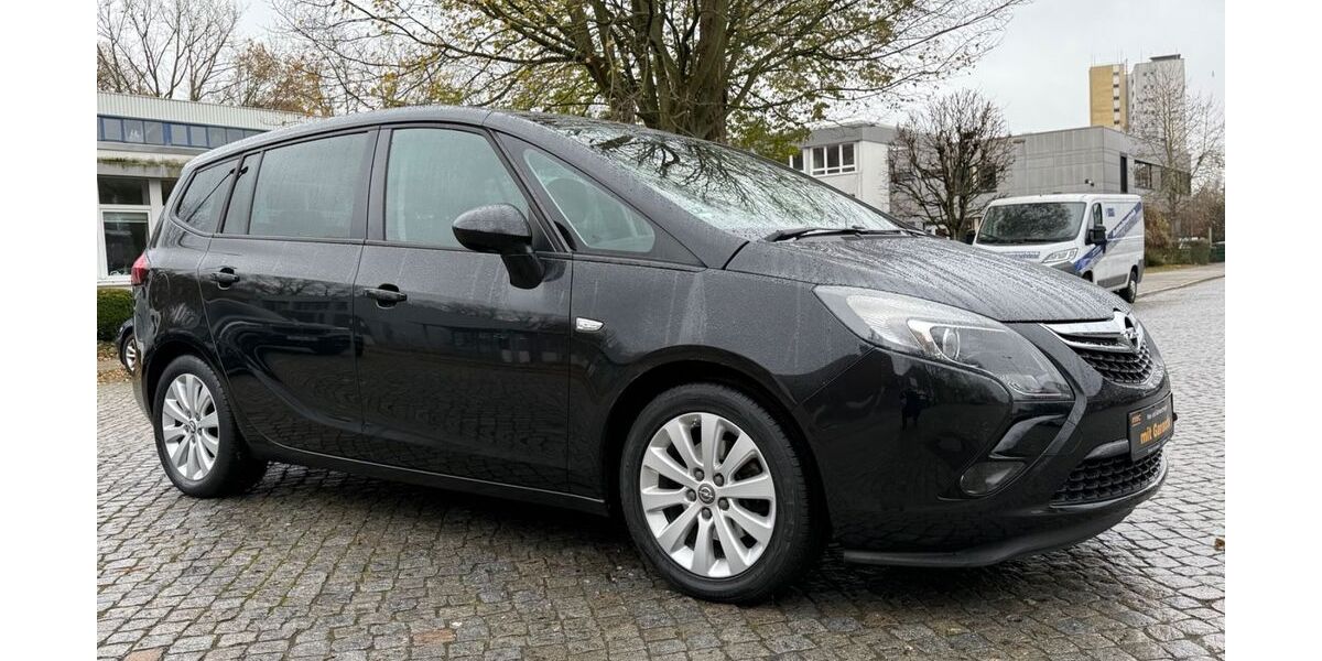 Opel Zafira Tourer 134.200 km 8.990 &euro; Bremen 28329