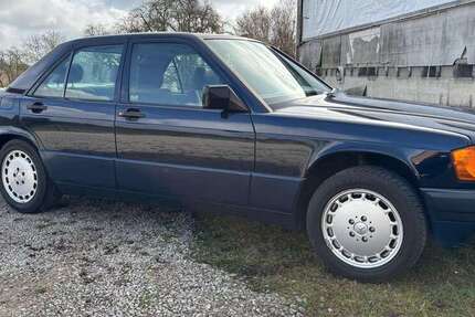 Mercedes-Benz 190 295.000 km 8.700 &euro; Wolpertshausen 74549