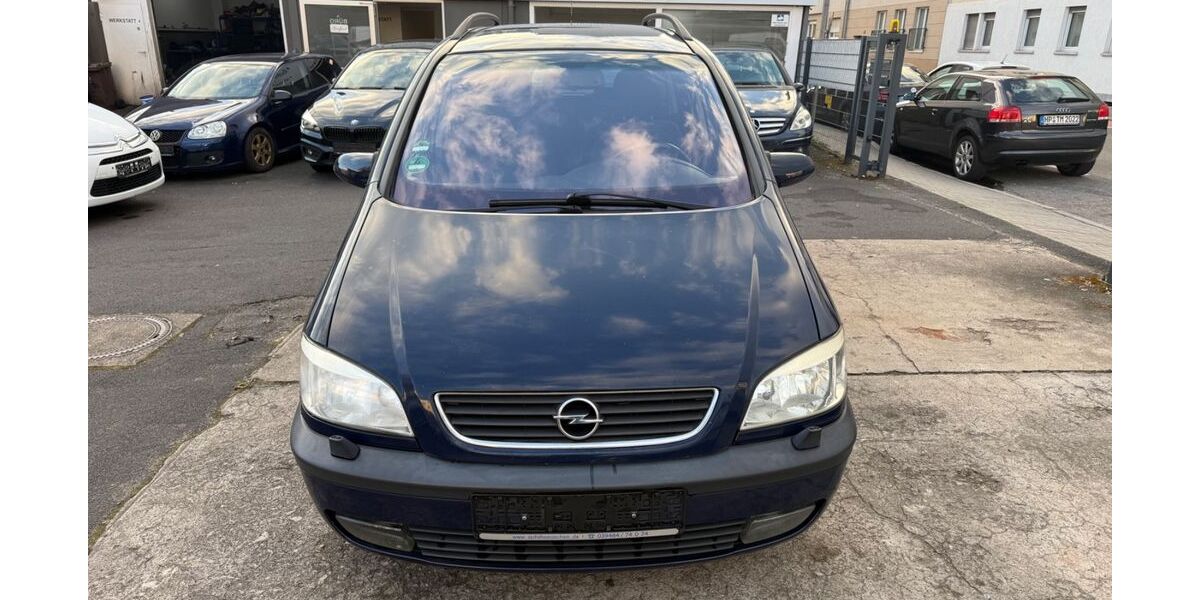 Opel Zafira 195.000 km 2.290 &euro; Hanau 63450