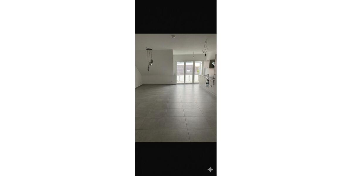Dachgeschoßwohnung Hambrücken - 2 Zimmer, 68 m&sup2;, 1.200&euro; | Angebot:26670368