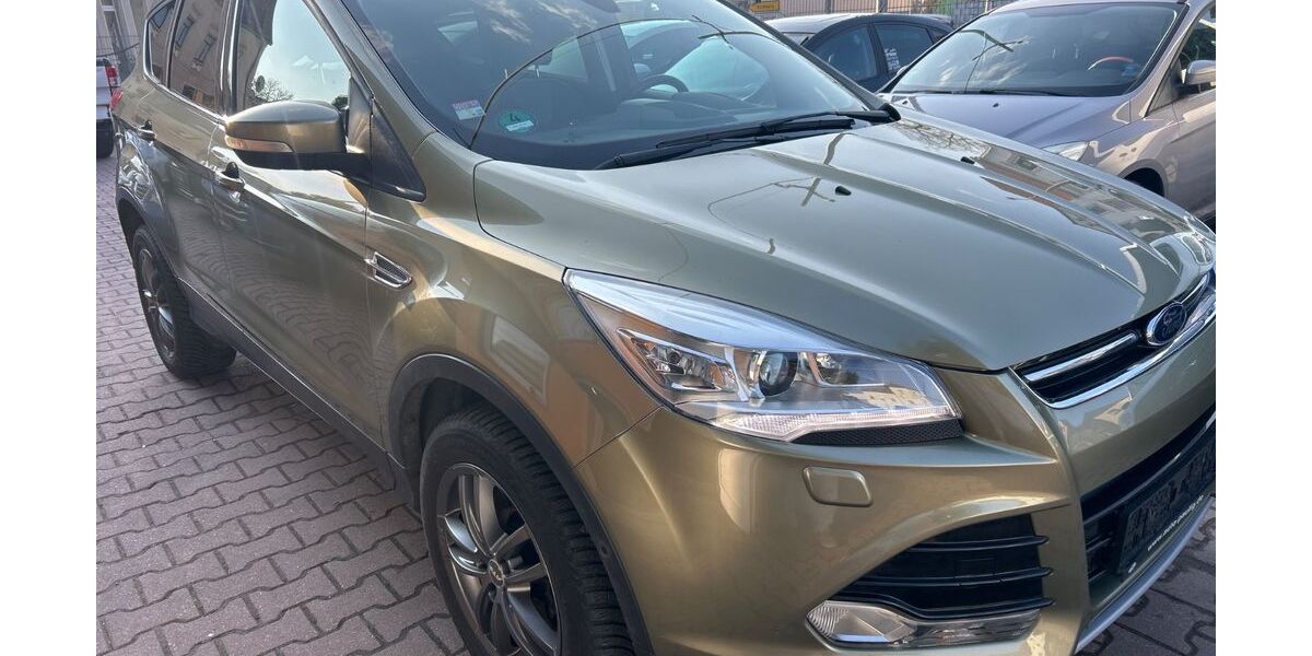 Ford Kuga 198.000 km 6.800 &euro; zwickau 08064