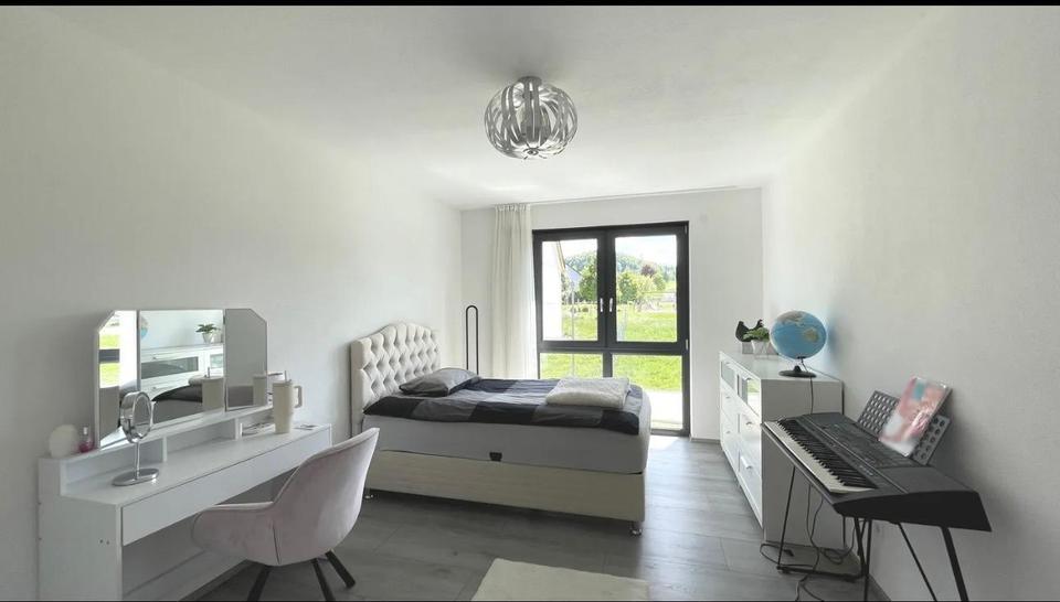 Doppelhaushälfte Rottenburg am Neckar - 7 Zimmer, 220 m&sup2;, 790.000&euro; | Angebot:27126762