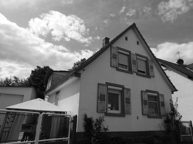 Haus zum Kaufen in Höchst 210.000 € 136 m²