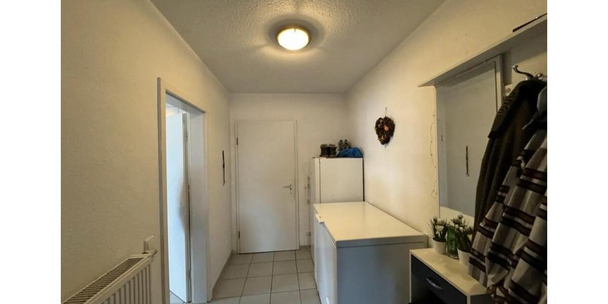 Dachgeschoßwohnung Gau-Bickelheim Bickelheim - 5 Zimmer, 125 m&sup2;, 250.000&euro; | Angebot:25989661