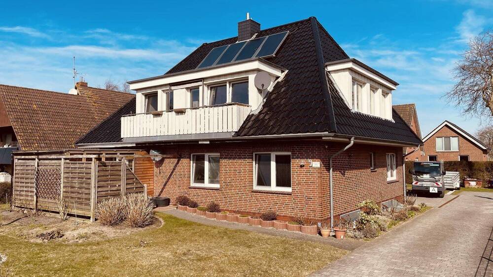 Einfamilienhaus Alkersum - 8 Zimmer, 185 m&sup2;, 595.000&euro; | Angebot:26273992