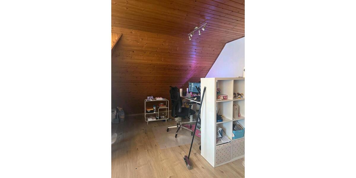 Dachgeschoßwohnung Bielefeld Mitte - 2 Zimmer, 57 m&sup2;, 137.000&euro; | Angebot:25172982