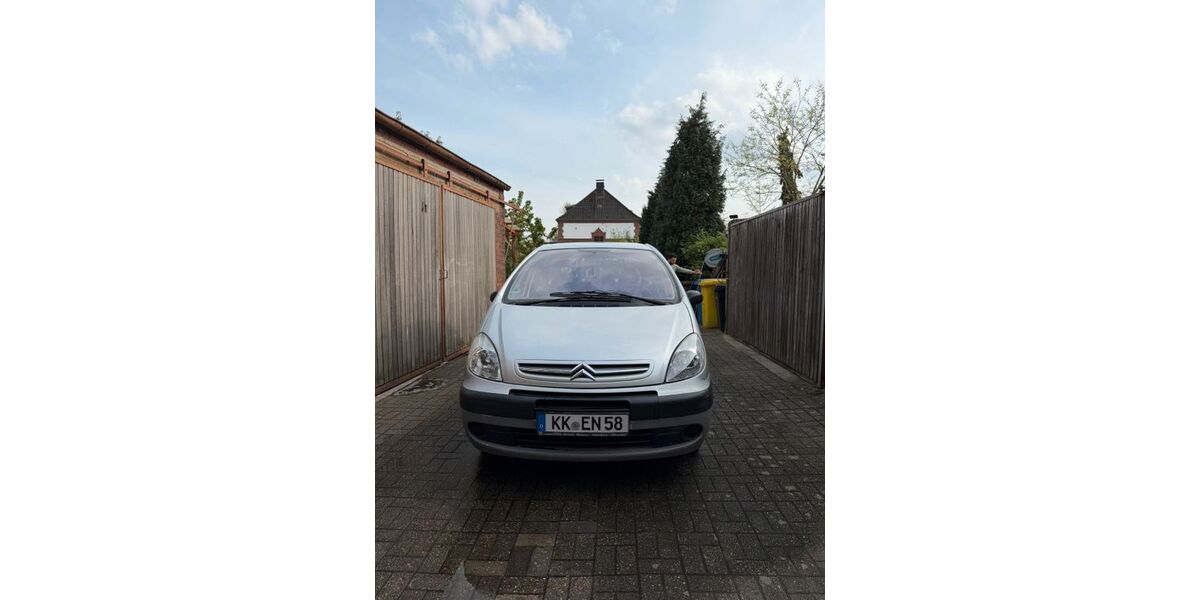 Citroen Xsara Picasso 155.000 km 1.299 &euro; Willich 47877