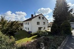 Wohnen und Vermieten in Zell am Main – großzügiges Zwei- bis Dreifamilienhaus mit Garten - Einfamilienhaus Zell am Main | Angebot:26913022