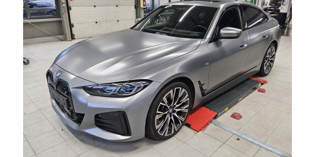 BMW i4 62.870 km 42.825 &euro; Hagen 58091