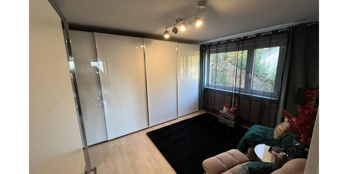 Etagenwohnung Bad Wildbad - 4 Zimmer, 154 m&sup2;, 399.000&euro; | Angebot:26223080
