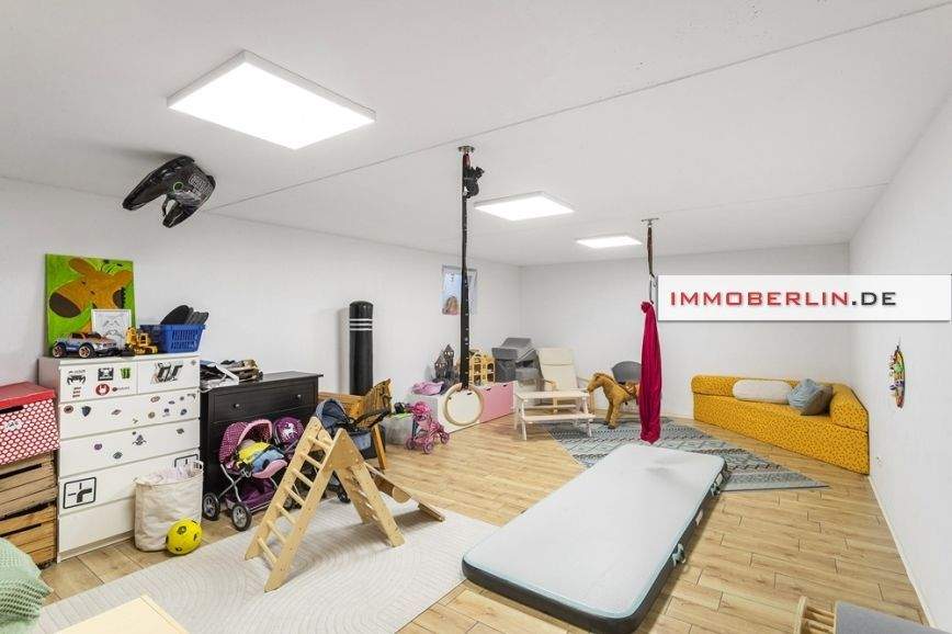 Einfamilienhaus Ludwigsfelde - 1 Zimmer, 185 m&sup2;, 1.089.000&euro; | Angebot:25983101