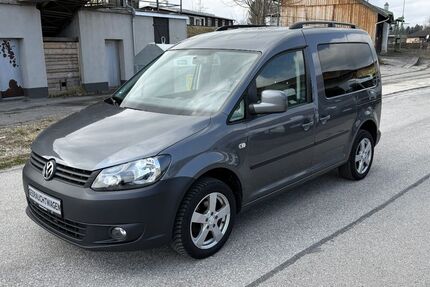 VW Caddy 178.654 km 4.500 &euro; Ainring 83404