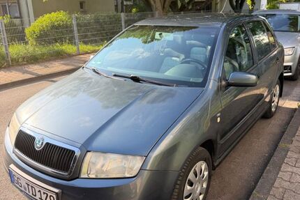 Skoda Fabia 165.000 km 2.000 &euro; Frankfurt am Main 60435