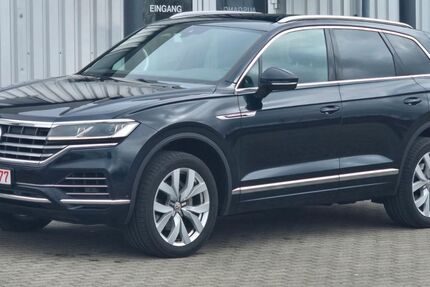 VW Touareg 219.000 km 25.990 &euro; Zimmern o. Rottweil 78658