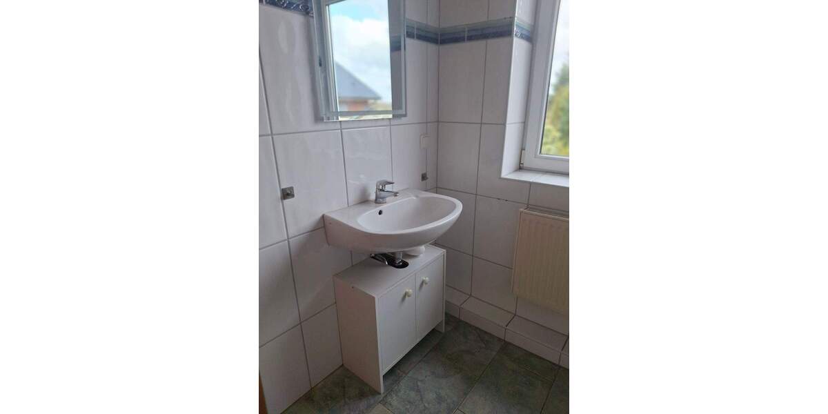 Bauernhaus, Landhaus Remmels - 8 Zimmer, 300 m&sup2;, 1.950&euro; | Angebot:25313838