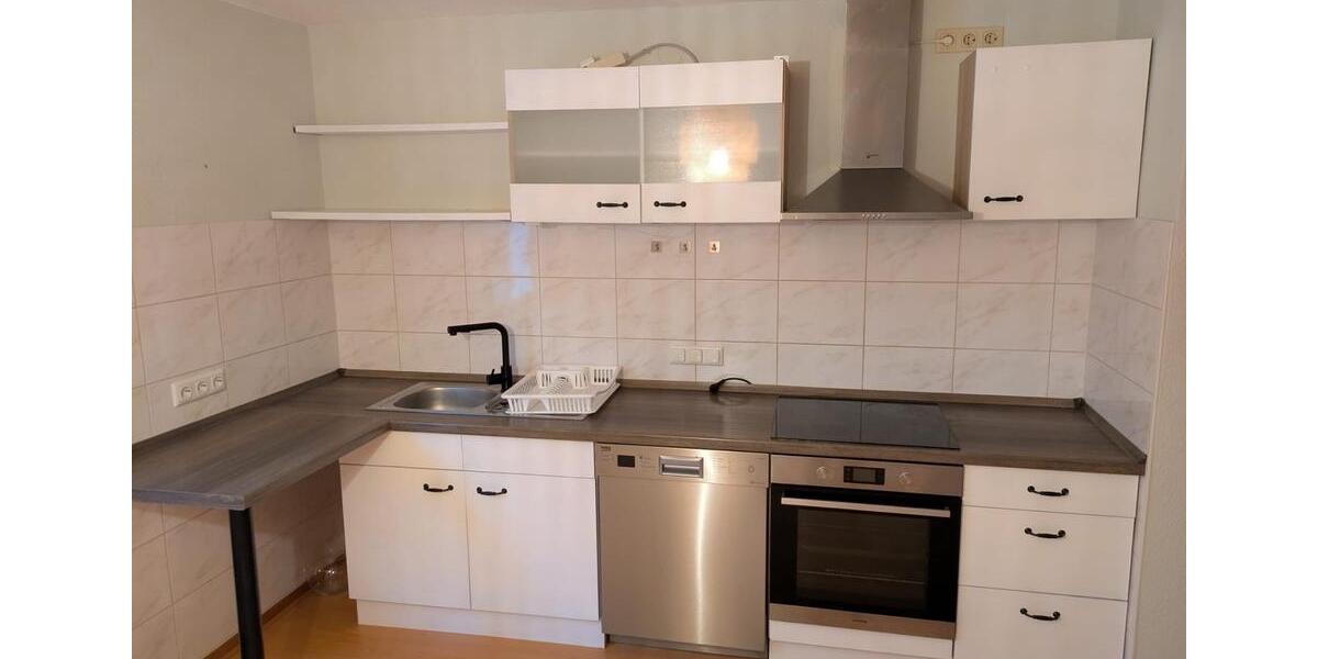 Dachgeschoßwohnung Windeck - 3 Zimmer, 95 m&sup2;, 750&euro; | Angebot:25307156