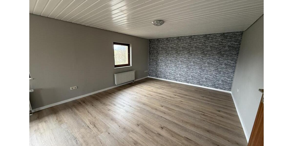 Einfamilienhaus Rosengarten - 6 Zimmer, 130 m&sup2;, 750&euro; | Angebot:24558836