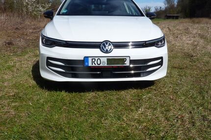VW Golf 14.600 km 27.499 &euro; Stephanskirchen 83071
