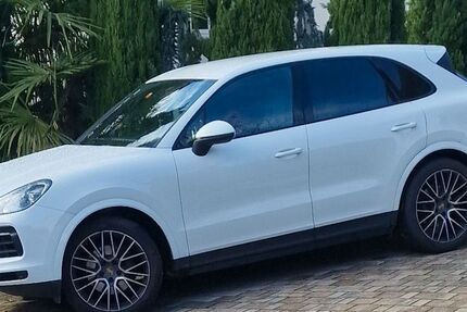 Porsche Cayenne 85.000 km 52.000 &euro; Murrhardt 71540