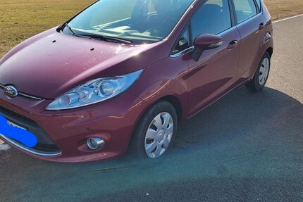 Ford Fiesta 178.000 km 2.400 &euro; Schleiz 07907