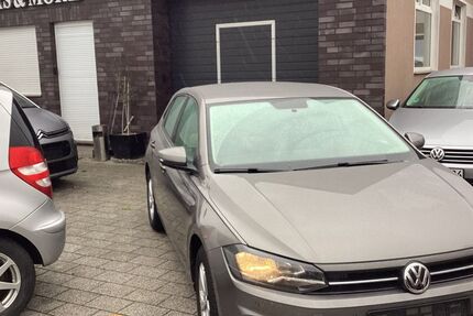 VW Polo 50.753 km 14.990 € Bremen 28309