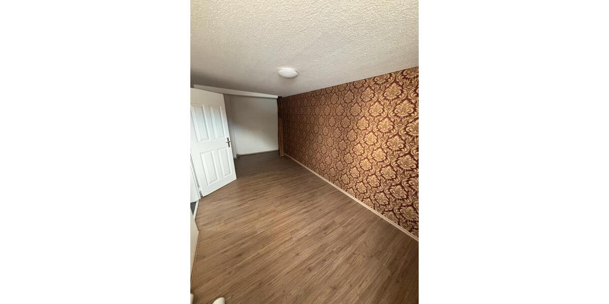 Einfamilienhaus Pohlheim - 3.5 Zimmer, 117 m&sup2;, 1.250&euro; | Angebot:26395102