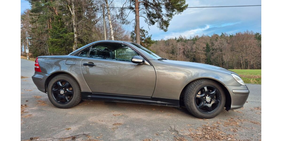Mercedes-Benz SLK 200 177.000 km 3.600 &euro; Kirchenpingarten 95466