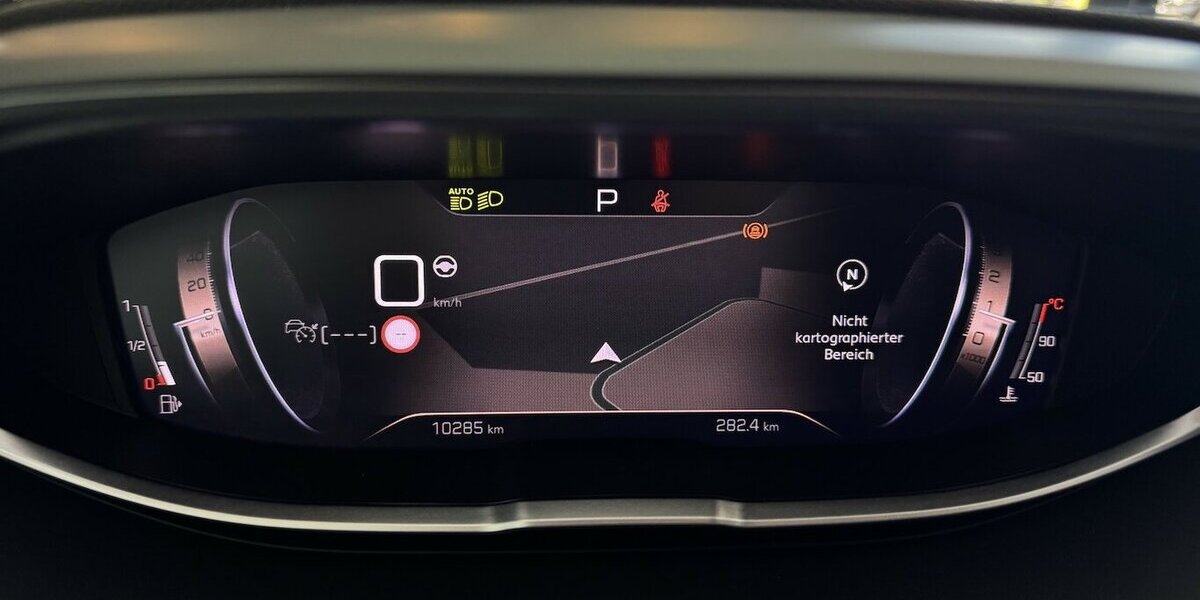 Peugeot 3008 Blue HDi 130 GT 1.Hand Black Edition 9.990 km 25.320 &euro; Lich 35423