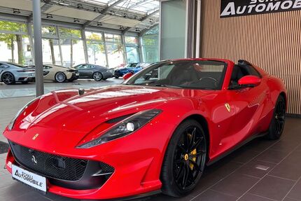 Ferrari 812 4.990 km 499.800 € Gersthofen 86368