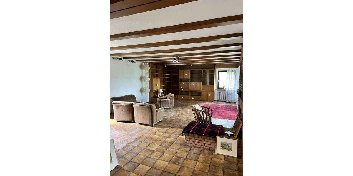 Einfamilienhaus Bad Kissingen - 11 Zimmer, 427 m&sup2;, 2.950&euro; | Angebot:26883149