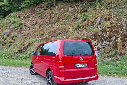 VW T5 Multivan 324.000 km 13.700 &euro; Markt wald 86865