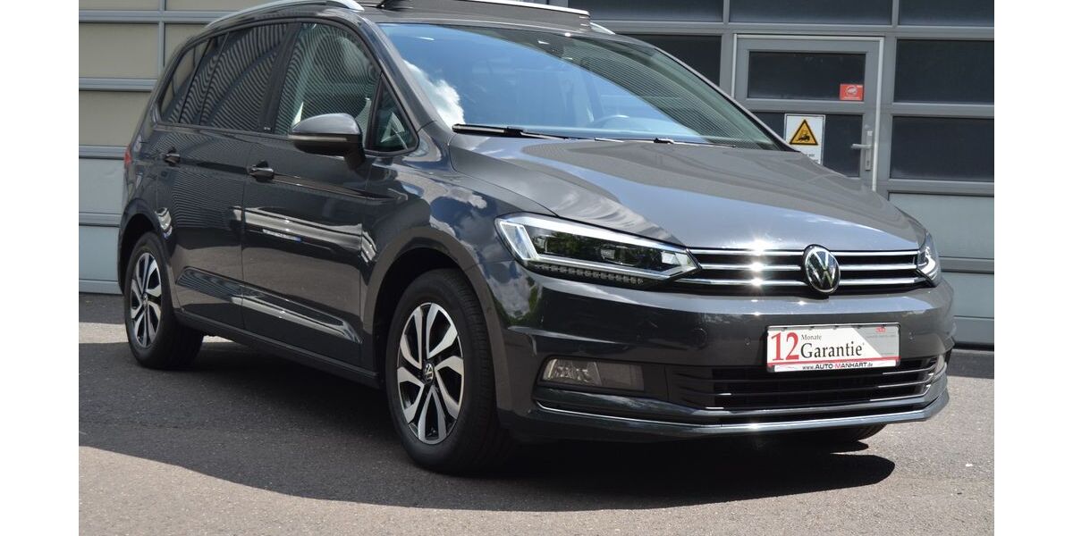 VW Touran 105.136 km 23.990 &euro; Bonn 53229