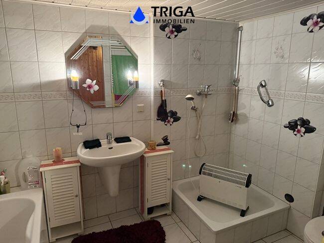 Reihenmittelhaus Nordhausen - 6 Zimmer, 180 m&sup2;, 158.000&euro; | Angebot:26875742