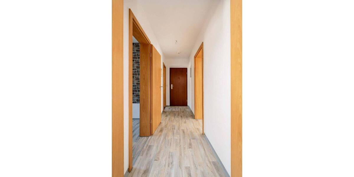 Mehrfamilienhaus, Wohnhaus Neuhaus am Rennweg - 250.000&euro; | Angebot:26290922