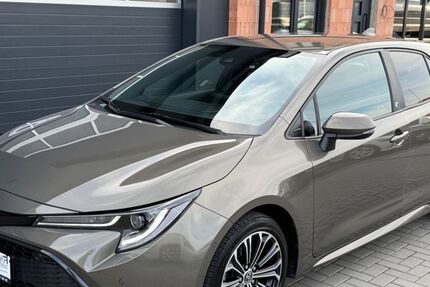 Toyota Corolla 99.000 km 15.999 &euro; Breitenworbis 37339