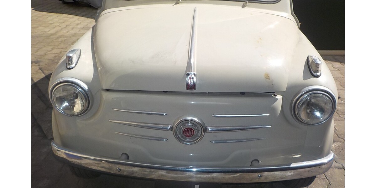 Fiat 600 4.770 km 30.000 € Gundelsheim 74831