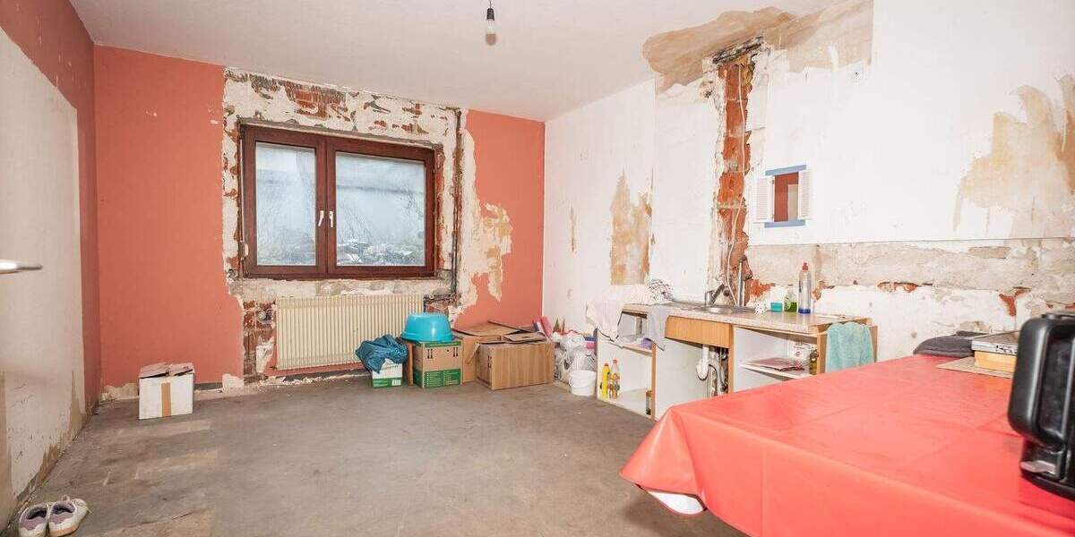 Einfamilienhaus Bad Königshofen Gabolshausen - 4 Zimmer, 103 m&sup2;, 89.000&euro; | Angebot:25744216