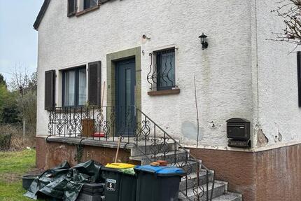 Saniertes Freistehendes EFH 7 zimmer