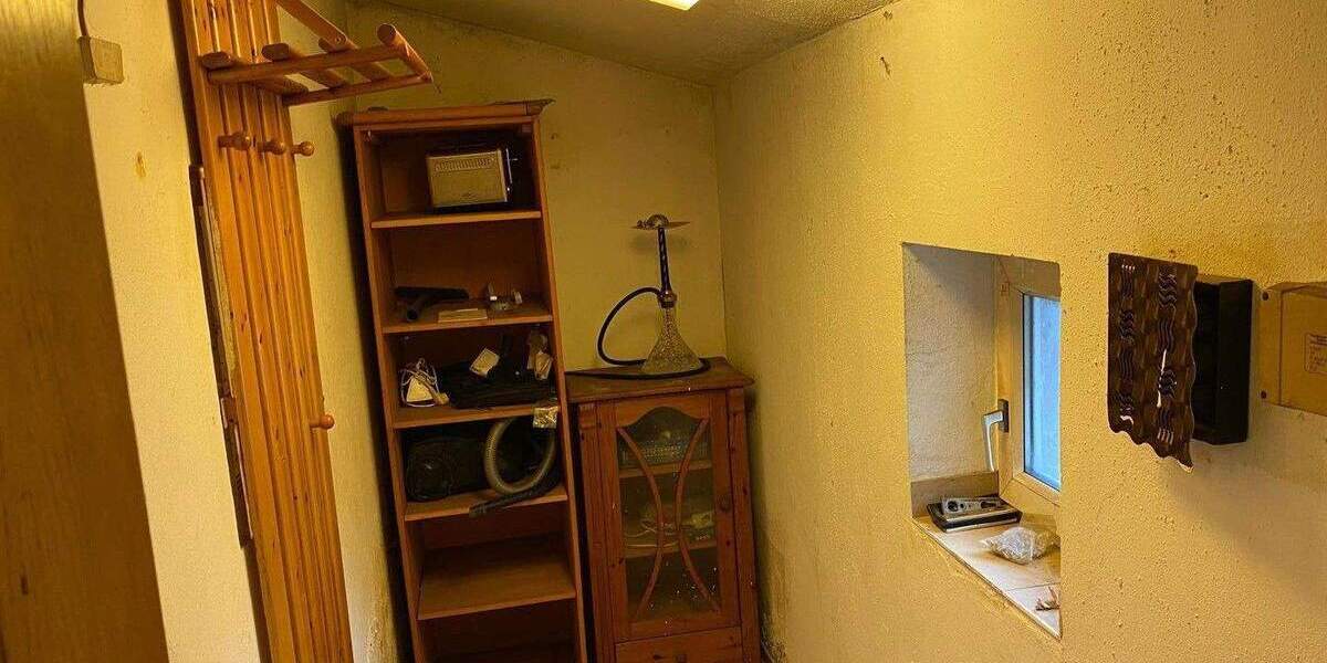 Doppelhaushälfte Steinheim - 5 Zimmer, 91 m&sup2;, 125.000&euro; | Angebot:24874634