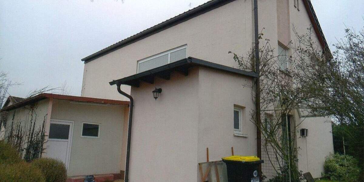 Mehrfamilienhaus, Wohnhaus Wülfershausen an der Saale Wülfershausen - 4 Zimmer, 100 m&sup2;, 1.200&euro; | Angebot:25727692