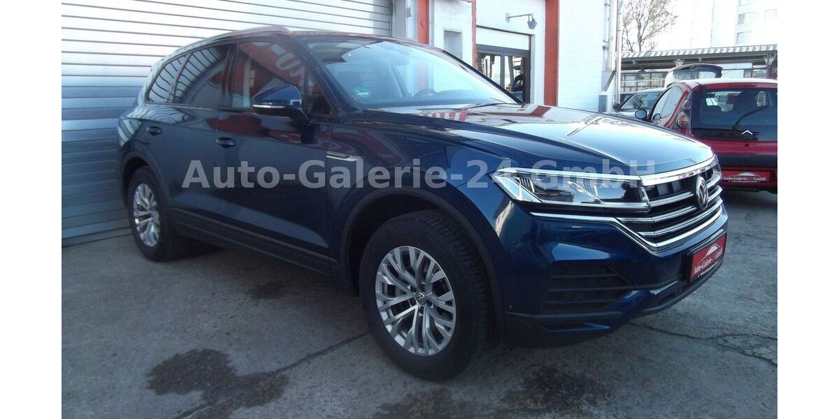 VW Touareg 114.200 km 33.990 &euro; Berlin 12277