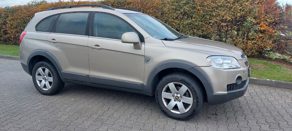 Chevrolet Captiva 203.289 km 3.750 &euro; Leverkusen 51371