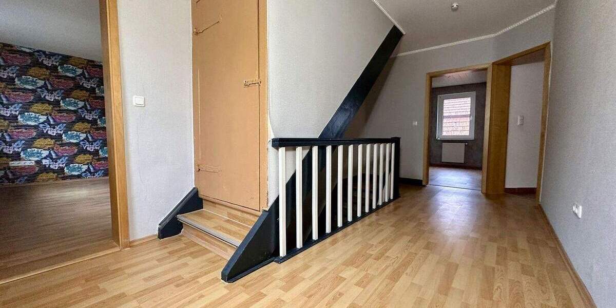 Modernisiertes Raumwunder (200m²) mit Kamin & neuem Standard - 25 Min. nach Kassel 6 zimmer