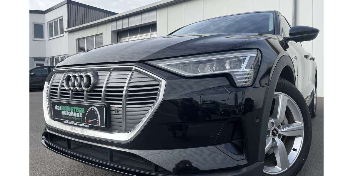 Audi e-tron 34.289 km 32.860 &euro; Marktredwitz 95615