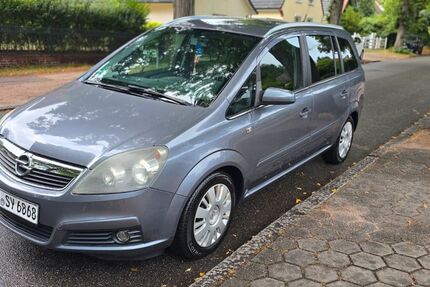Opel Zafira 244.000 km 2.199 &euro; Hamburg 22145