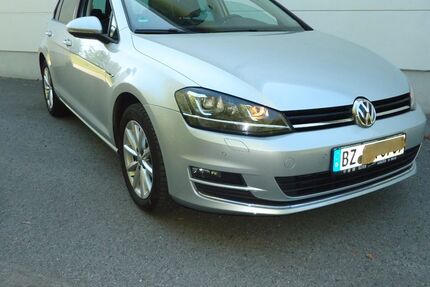 VW Golf 142.422 km 9.895 &euro; Kamenz 01917